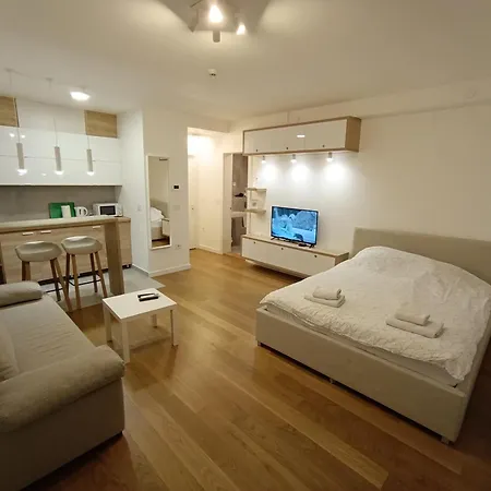 Apartment Stela